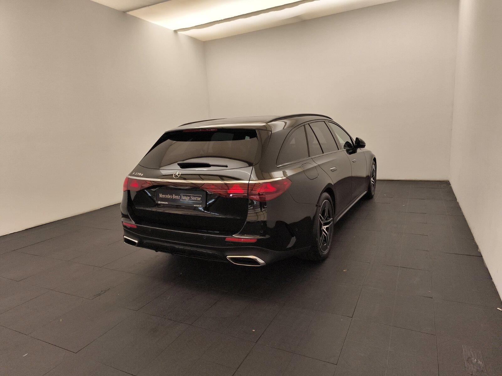 Mercedes-Benz E 220d T AMG Advanced+ Night Pano Standhzg AHK