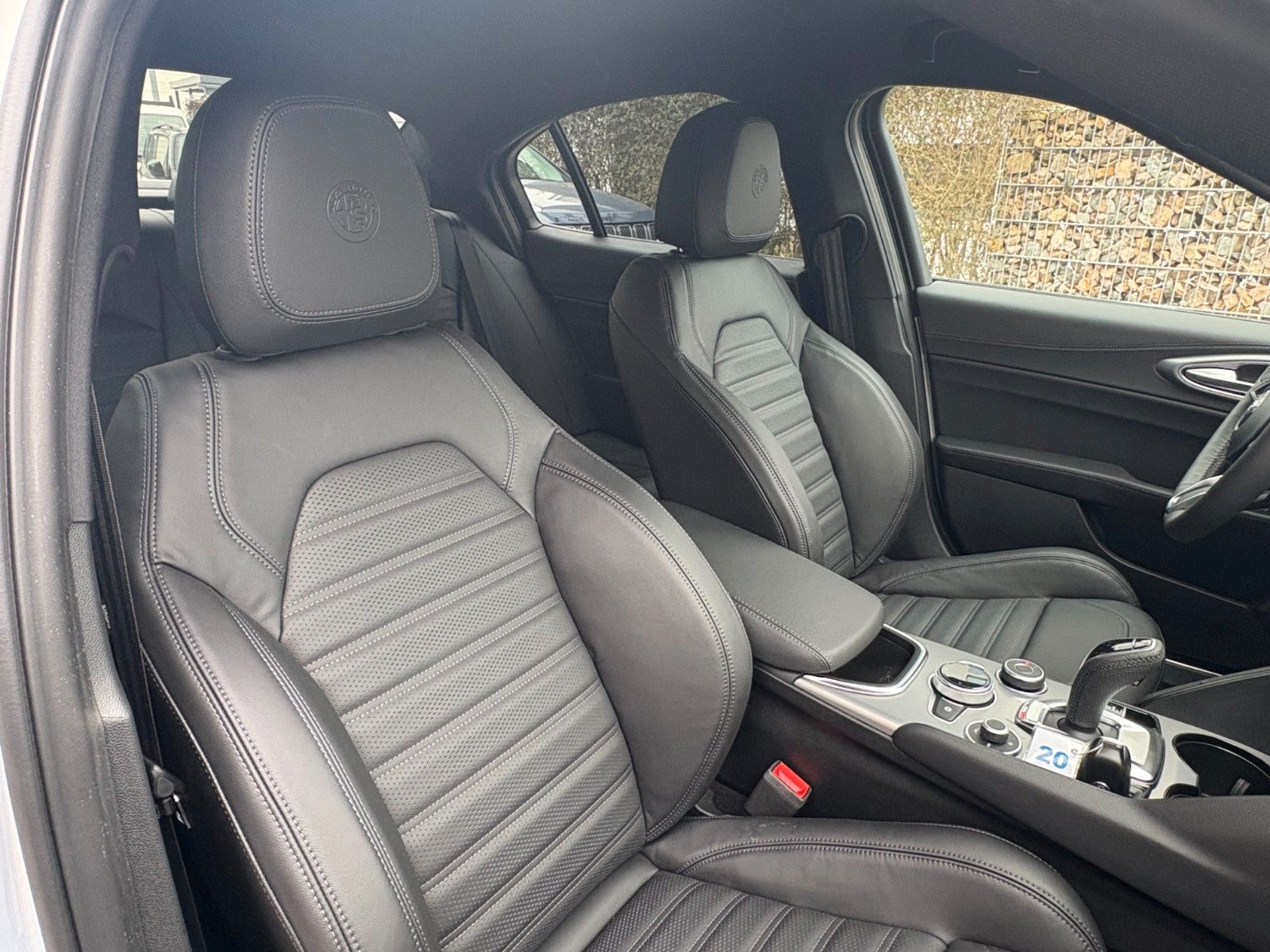 Alfa Romeo Giulia - Bild 10