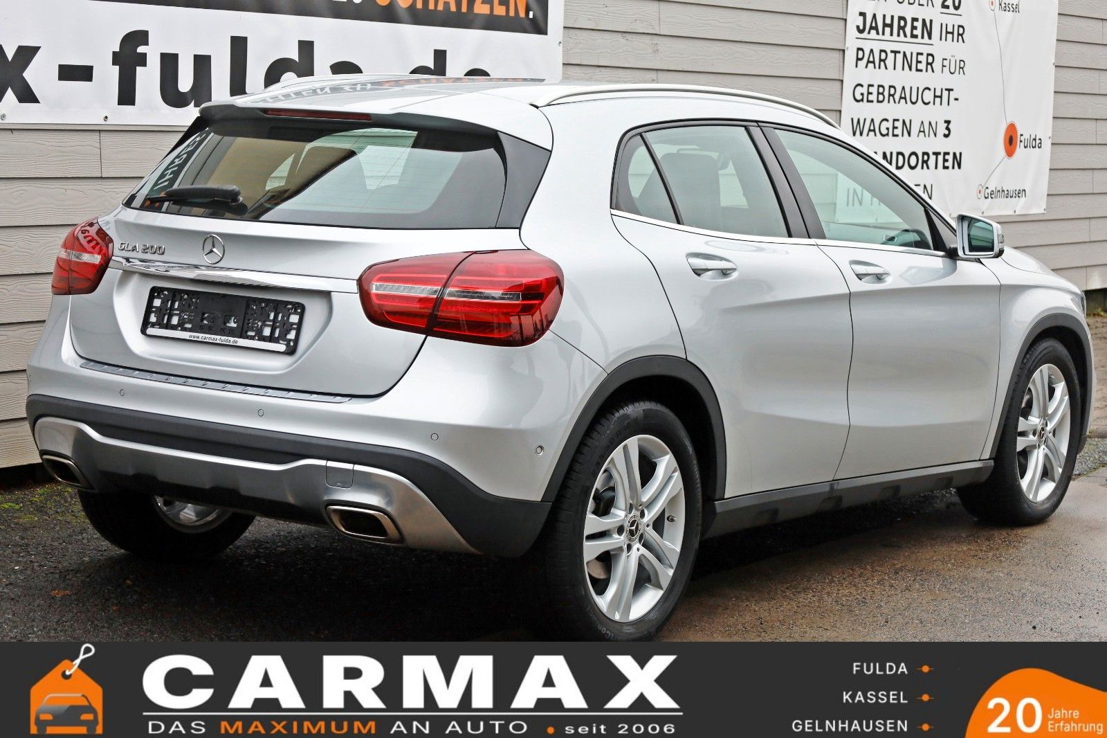 Fahrzeugabbildung Mercedes-Benz GLA 200 Urban T.Leder,Navi,LED,Kamera,SH,SR+WR