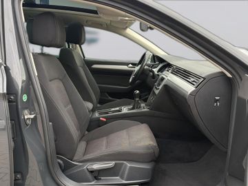 Volkswagen Passat Variant - 10