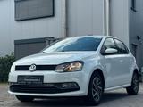 Volkswagen Polo V Sound Navi/SHZ/Klima/Rückfahrkamera - Volkswagen Polo: Sound