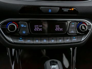 Hyundai i30 1.5 N Line Mild-Hybrid Autobahnassistent