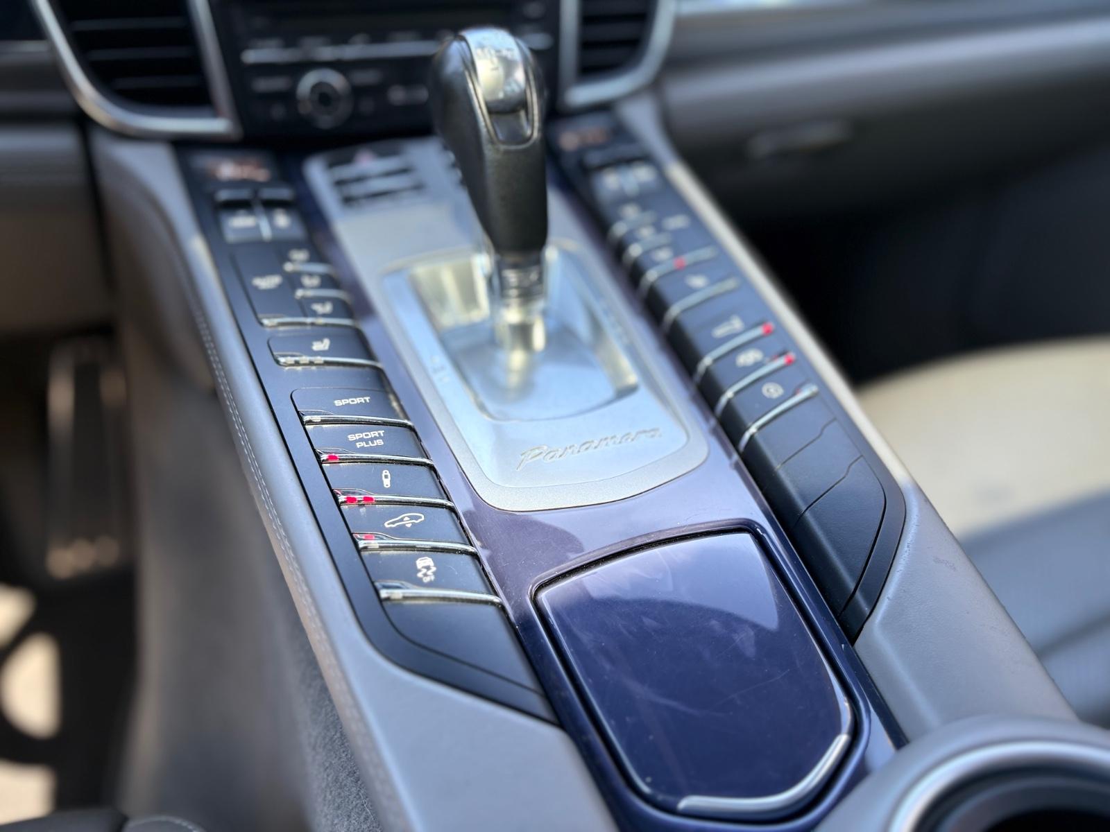 Porsche PANAMERA GTS*BOSE*SCHIEBEDACH*CHRONO*SPORTABGAS*