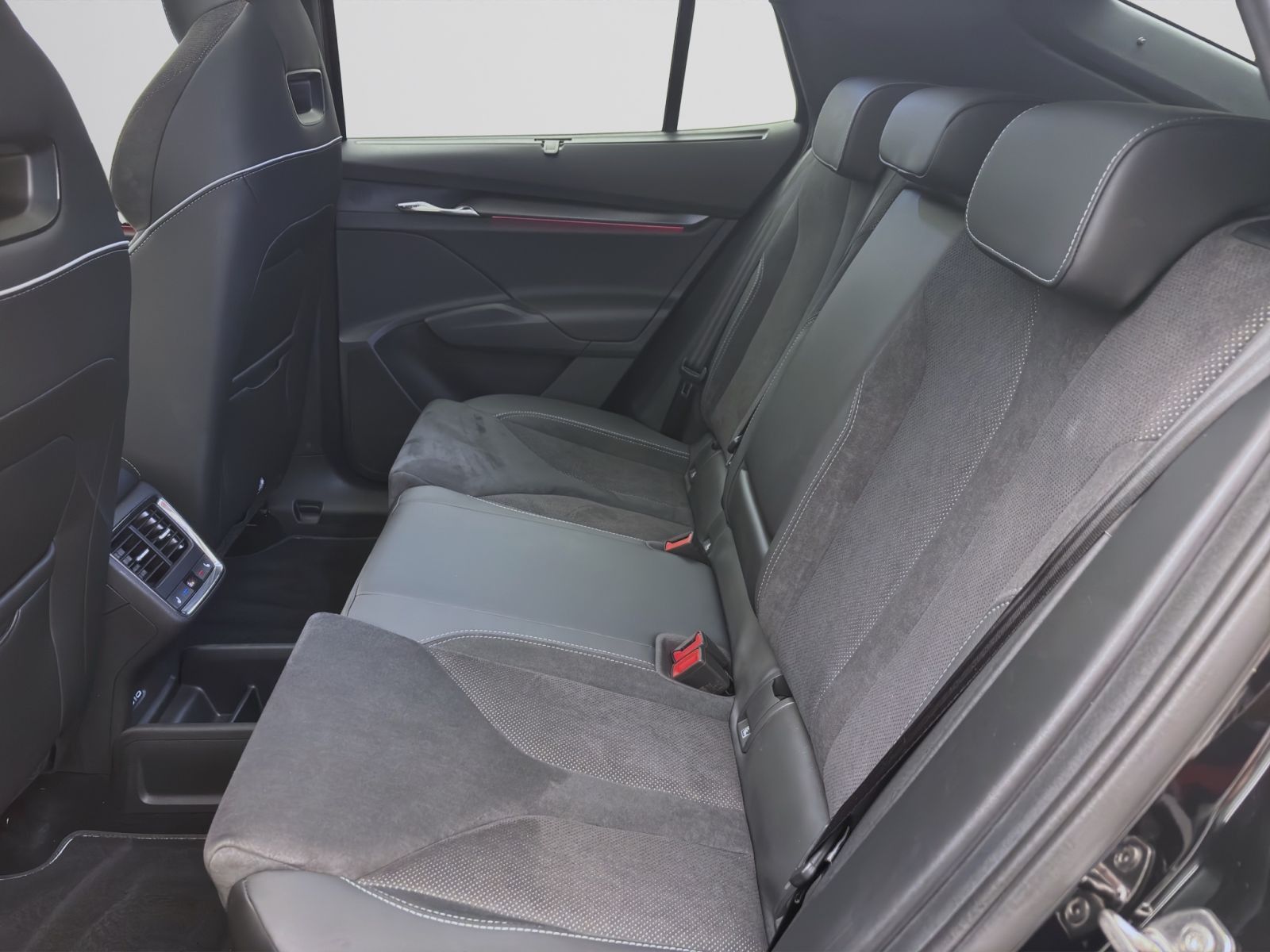 Skoda Enyaq - Bild 16