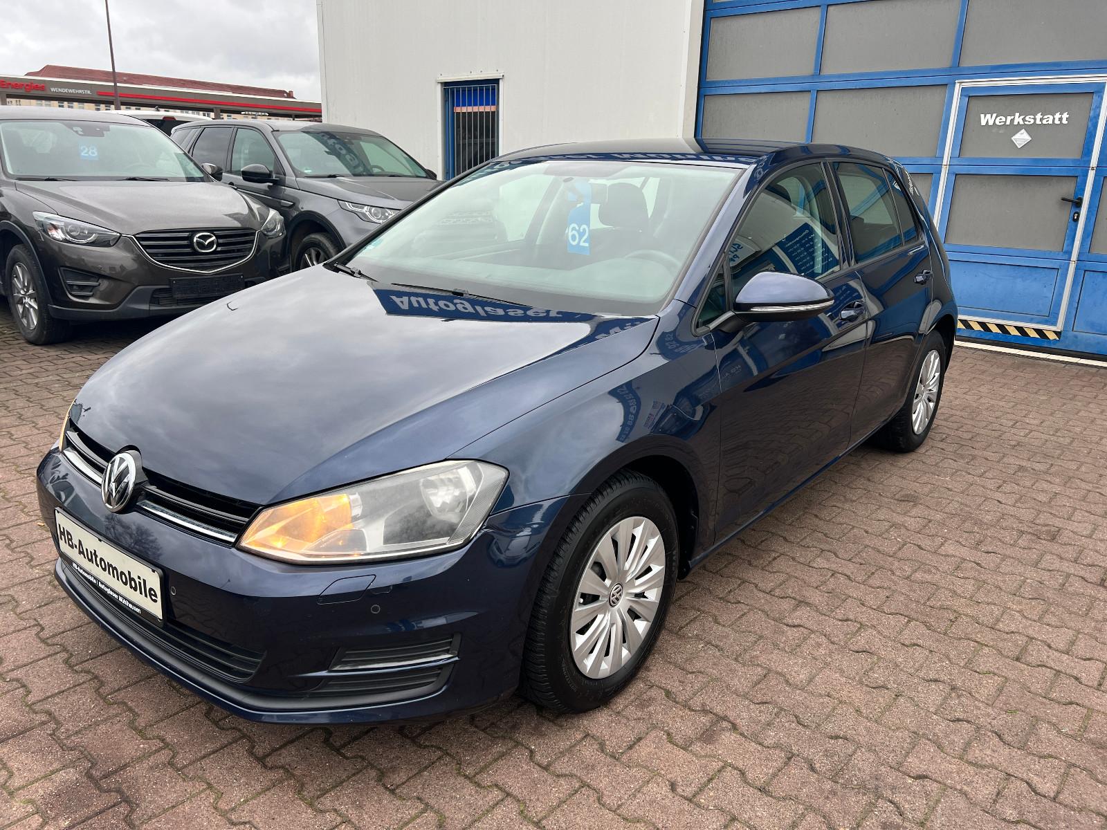 Volkswagen Golf VII Lim. Trendline BlueTDI