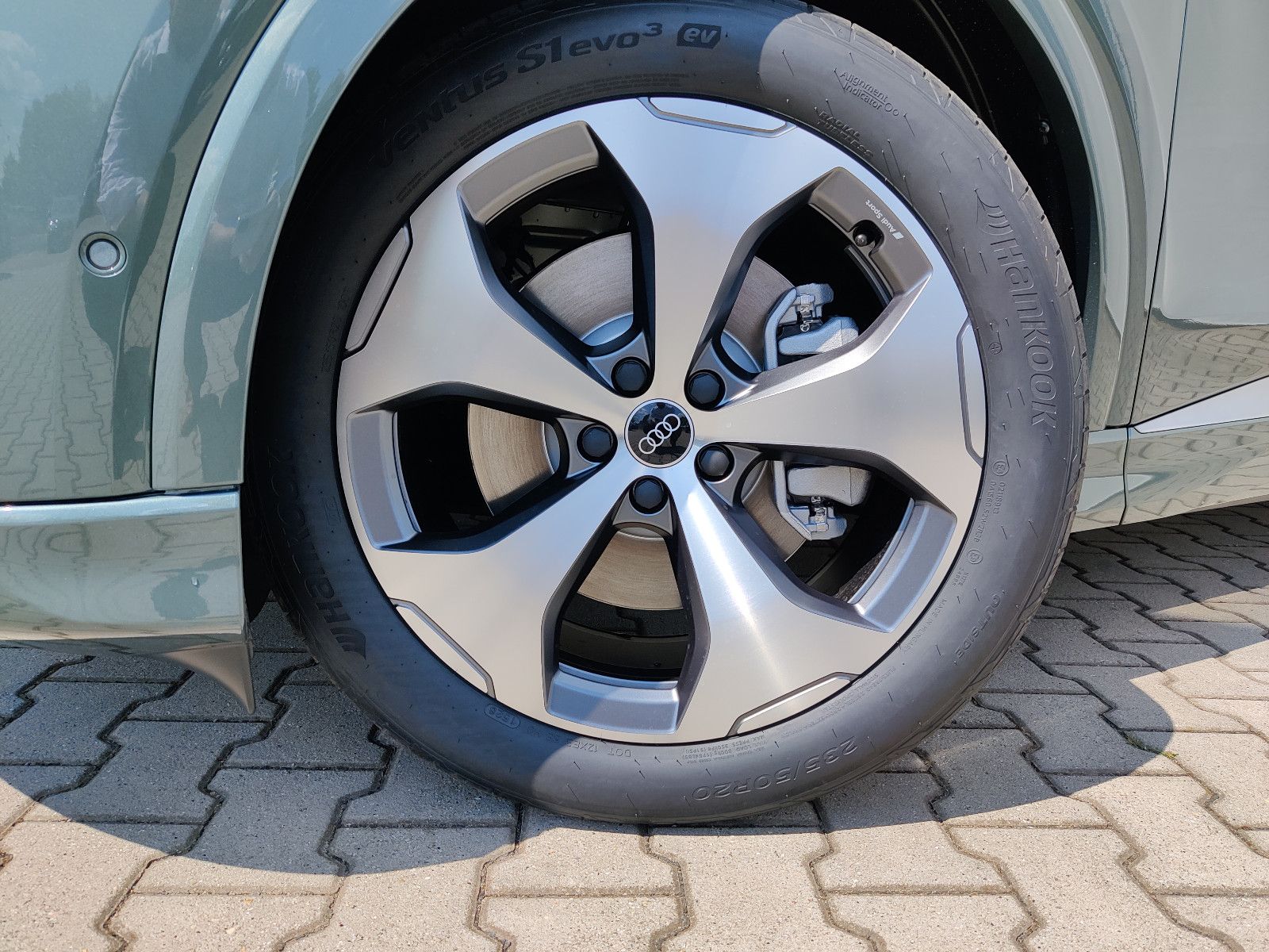 Audi Q4 - Bild 3