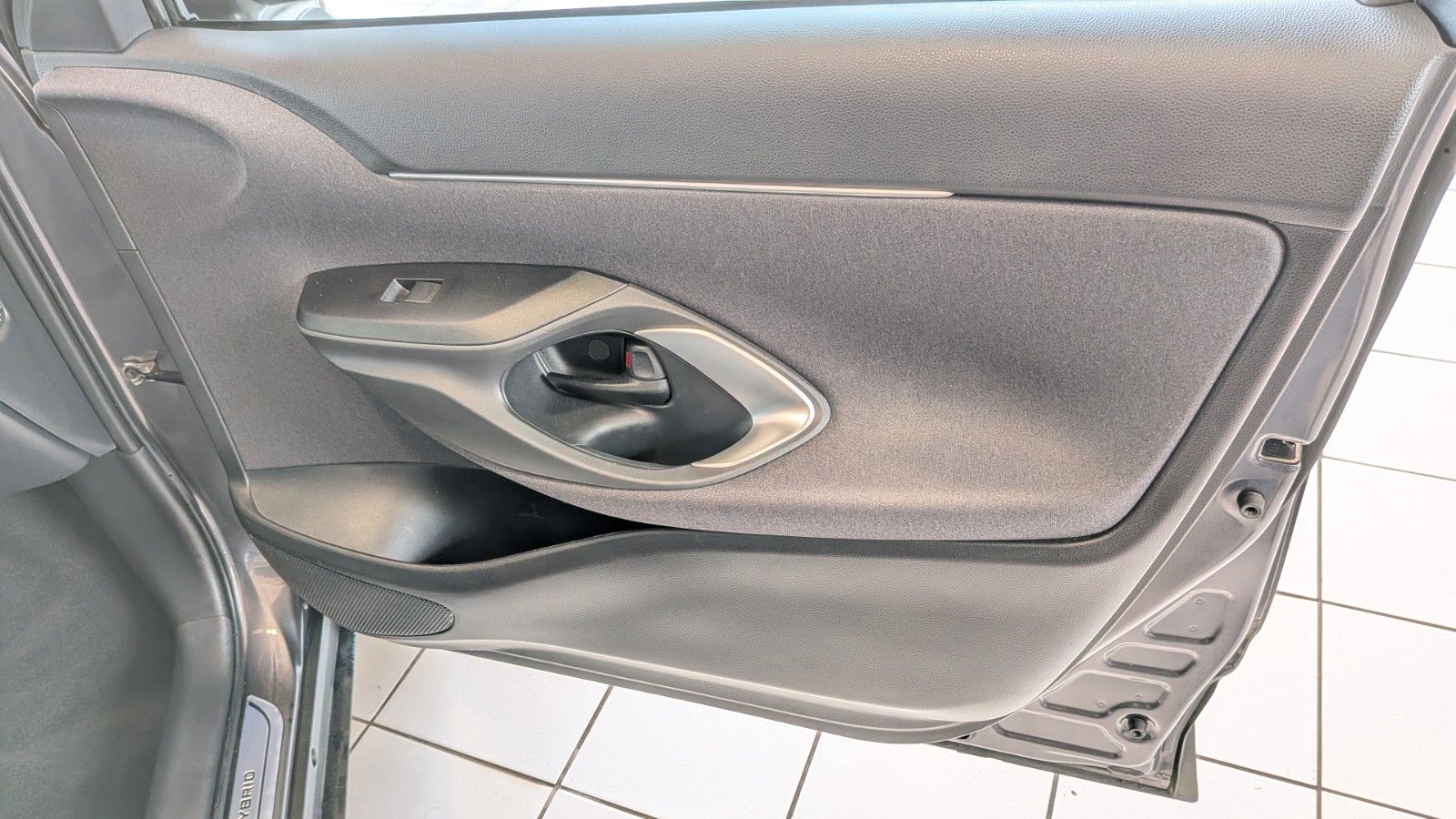 Fahrzeugabbildung Toyota Yaris Cross Team Deutschland Rückfahrkamera