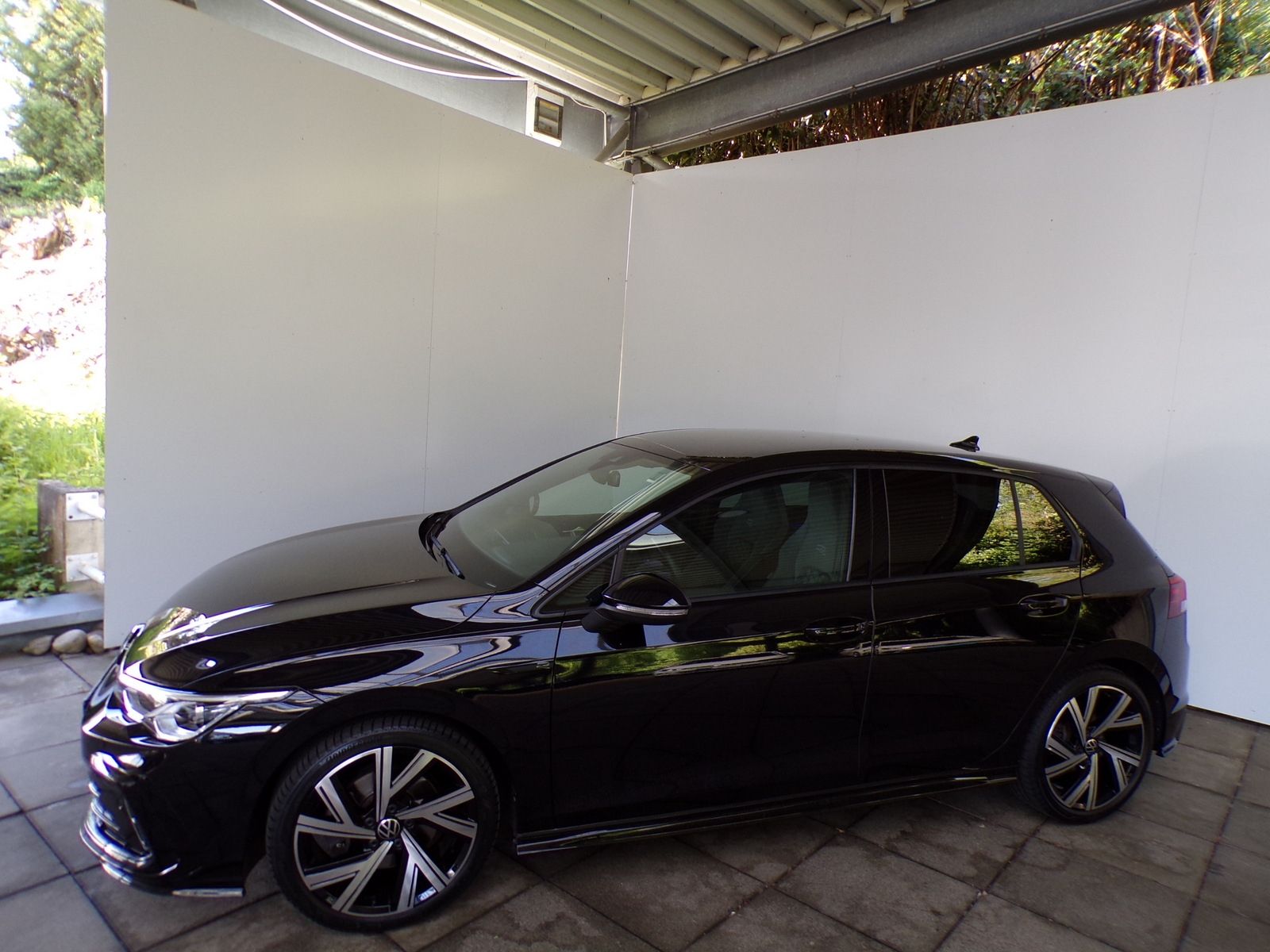 Volkswagen GOLF VIII 2.0 TSI DSG R-LINE AHK 18' KAMERA foto 5