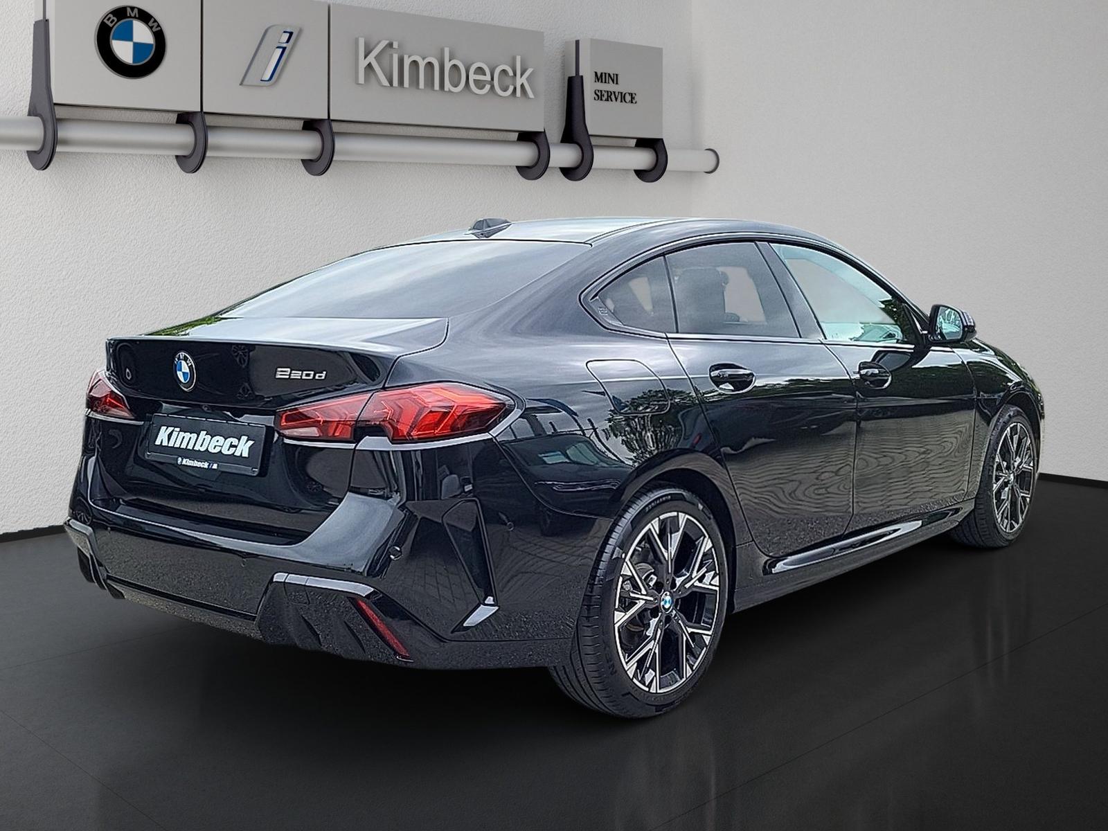 BMW 220d Gran Coupé M SPORT LED ParkAss AHK DrivingA