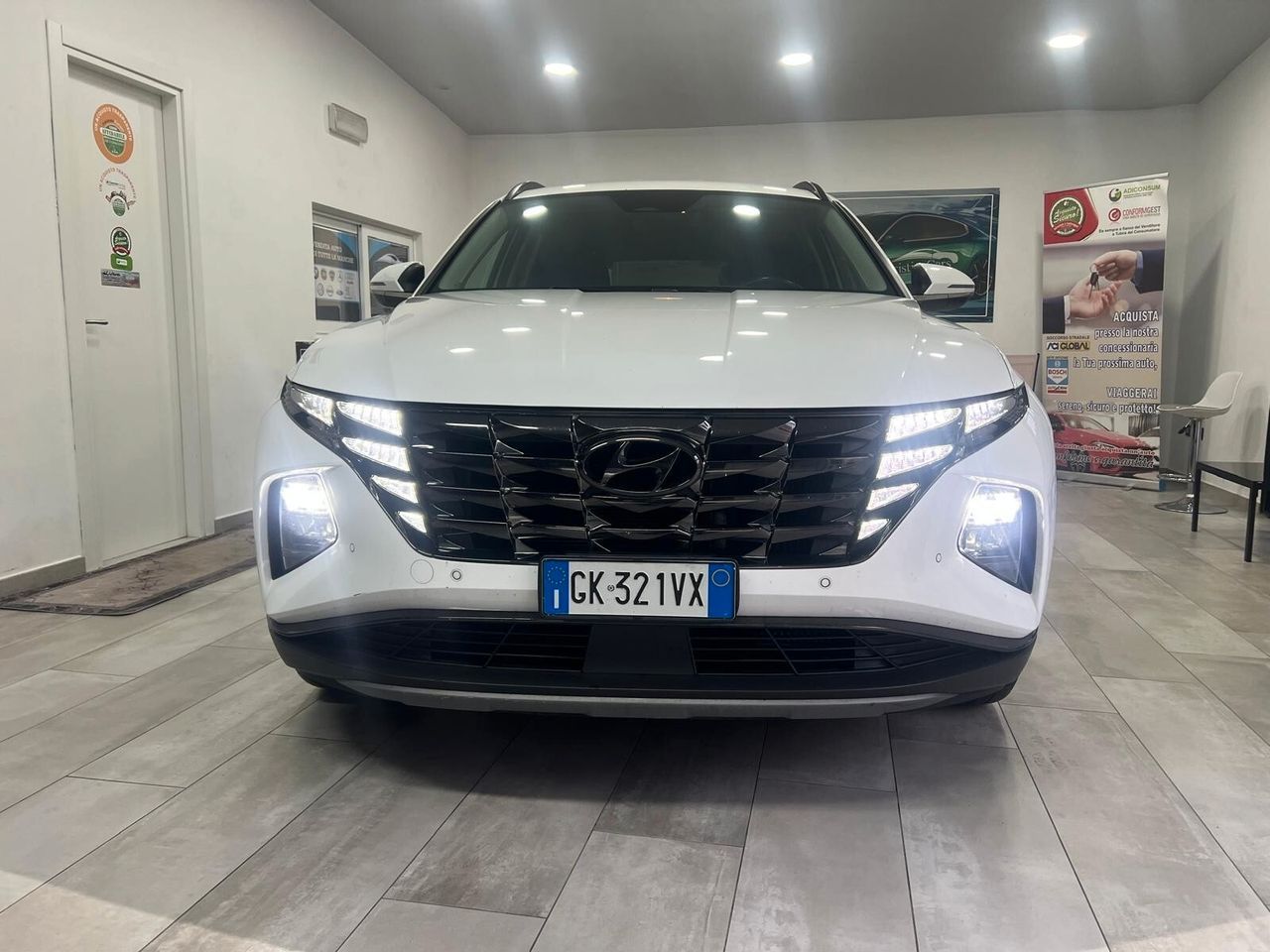 Hyundai Tucson 1.6 CRDI 48V DCT Exellence. IVA E imagem 3