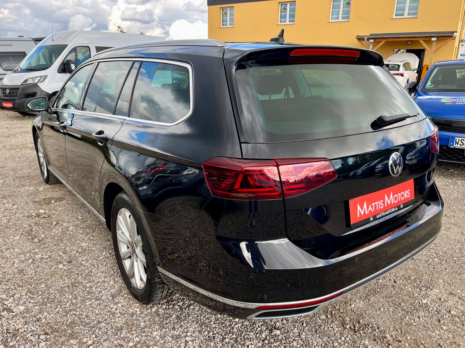 VW Passat Variant Elegance AAC AHK GZJR CARPLAY
