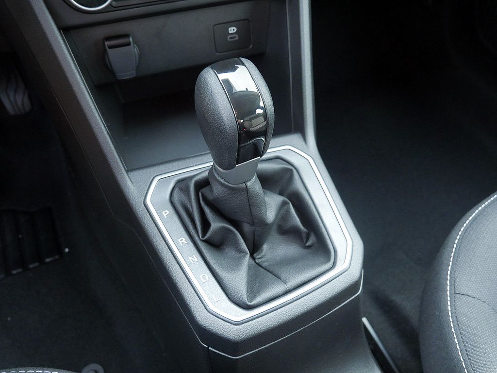 Fahrzeugabbildung Dacia Sandero Stepway Expression TCe 90 CVT AUTOMATIK