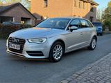 Audi A3 1.4 TFSI S tronic Ambition Sportback Ambition - Audi A3 aus 2013: Limousine