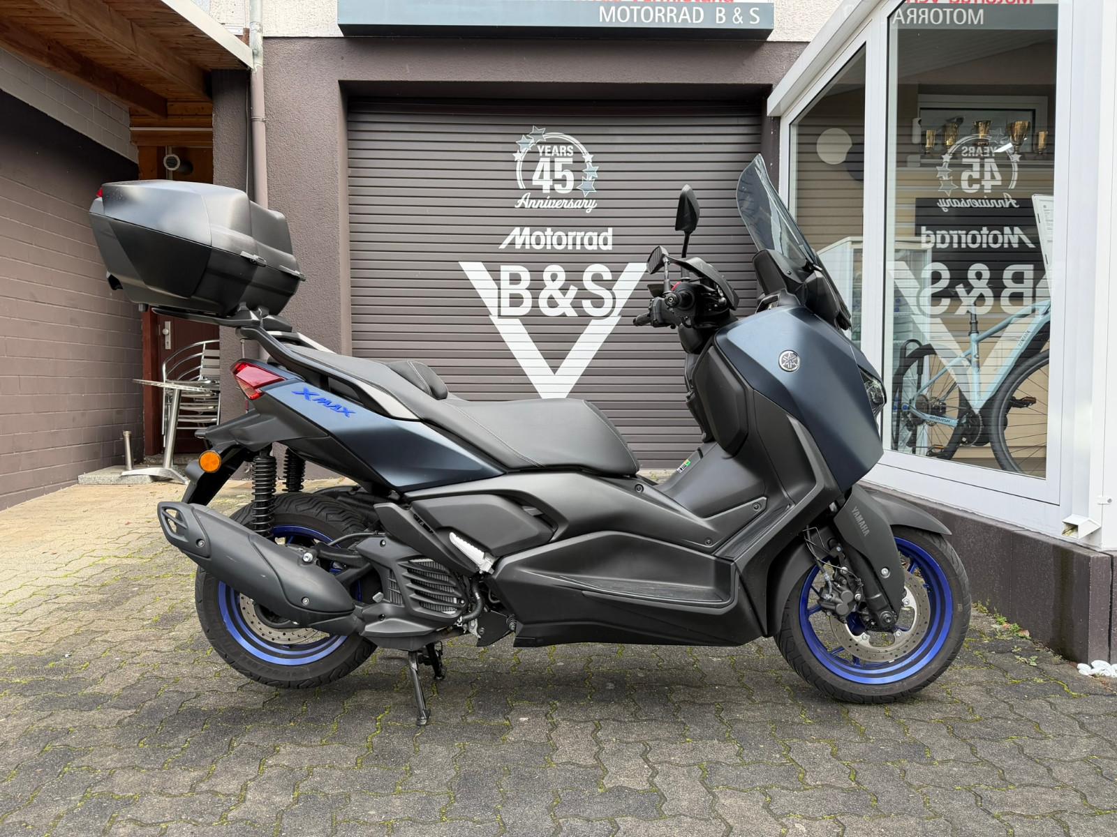 Yamaha XMAX 125 X-MAX ABS LED 1 Hand TopCase