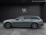 Mercedes-Benz E200 T-Modell/360/LED/Head-Up/Allr./AHK/Pano - Mercedes-Benz E-Klasse: T Modell