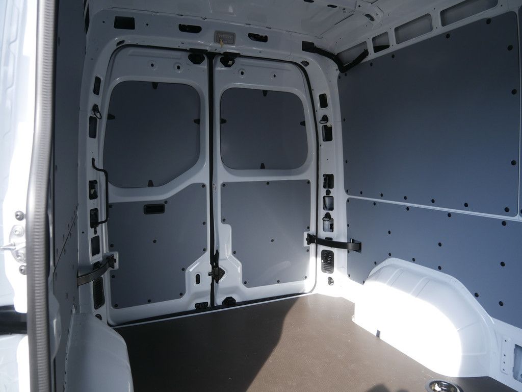 Fahrzeugabbildung Renault Master Kasten extra L2H2 3,5t Blue dCi 130 FWD