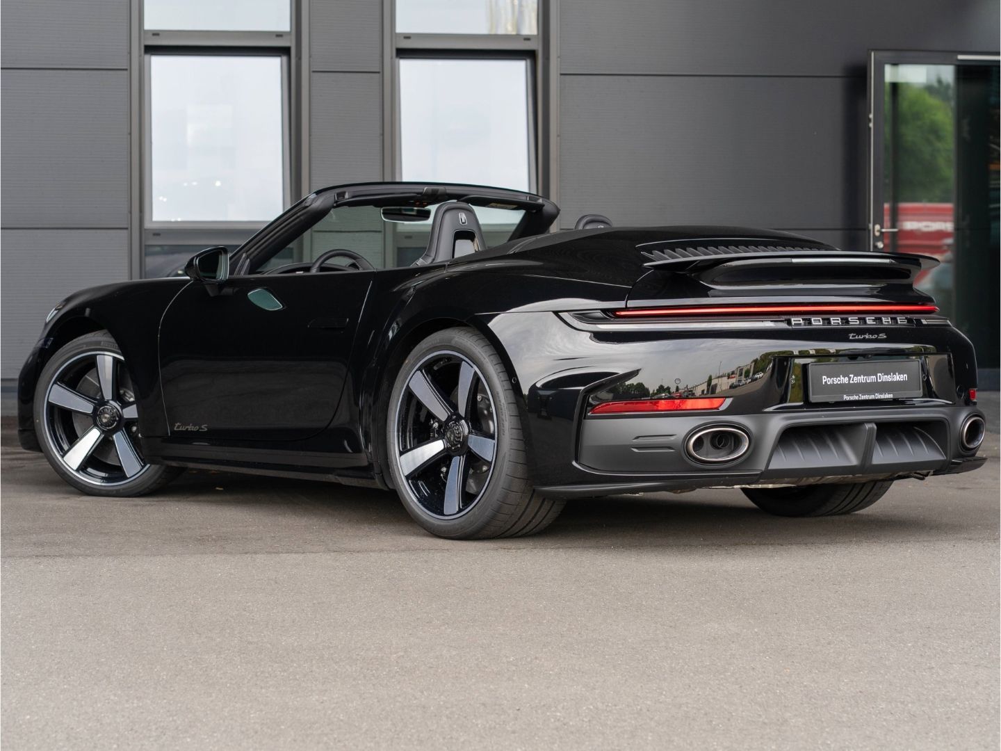Porsche 992 Turbo S Cabriolet Burmester Lift HD-Matrix imagem 3