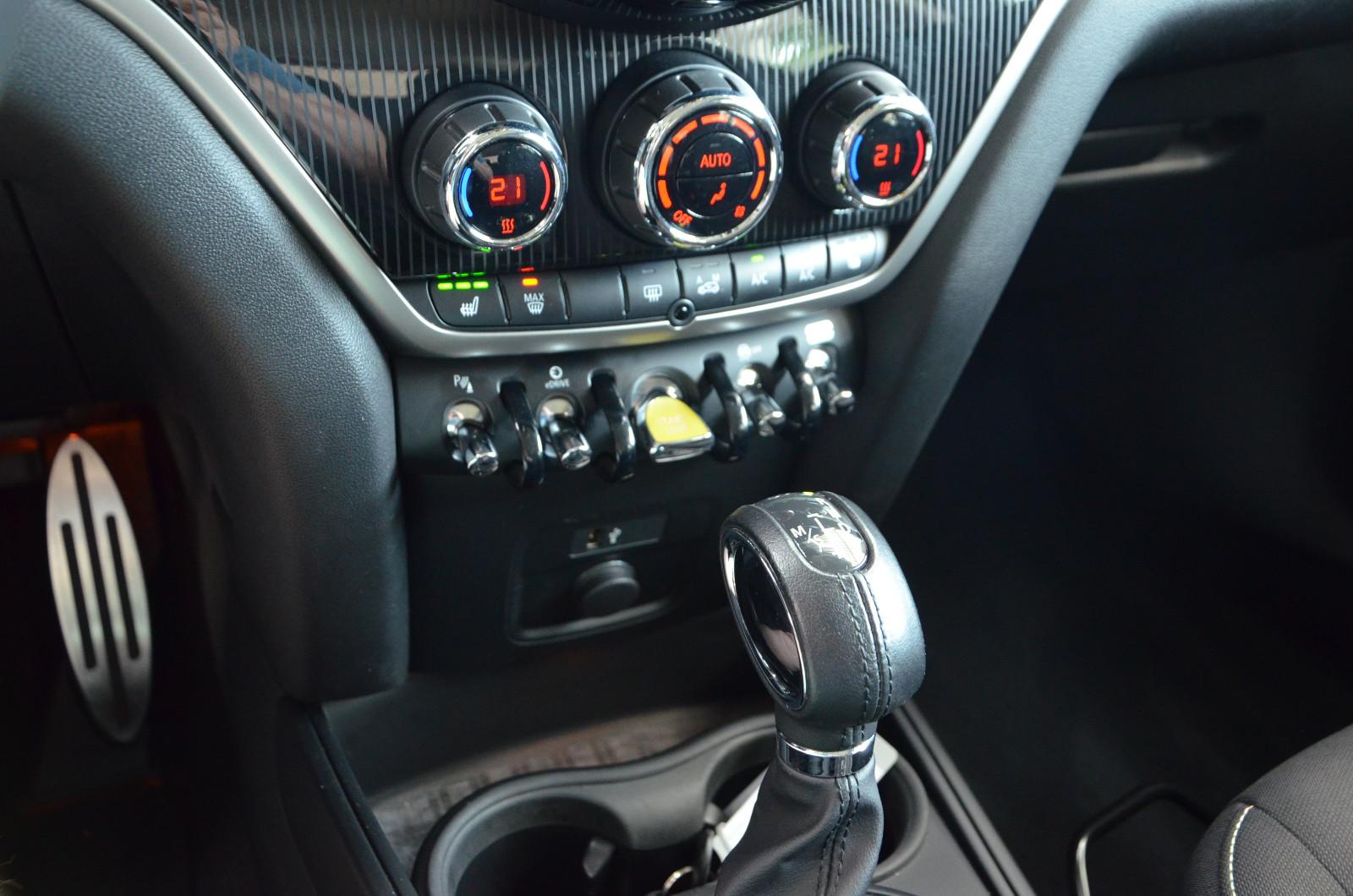 MINI Countryman Cooper SE All4 *NAVI*PDC*2.HAND*83TKM