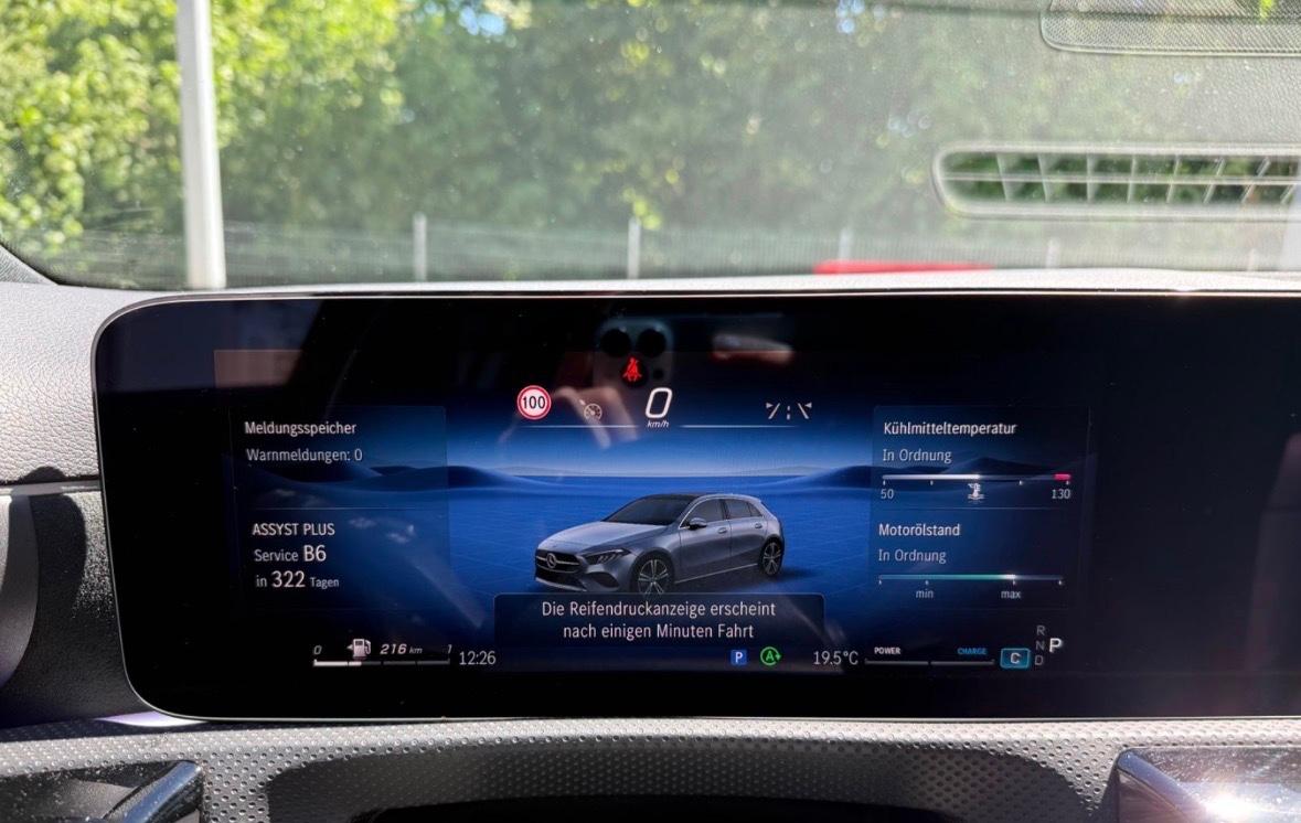 Mercedes-Benz A 250 4MATIC /AMG / MultiBeam/ Garantie 
