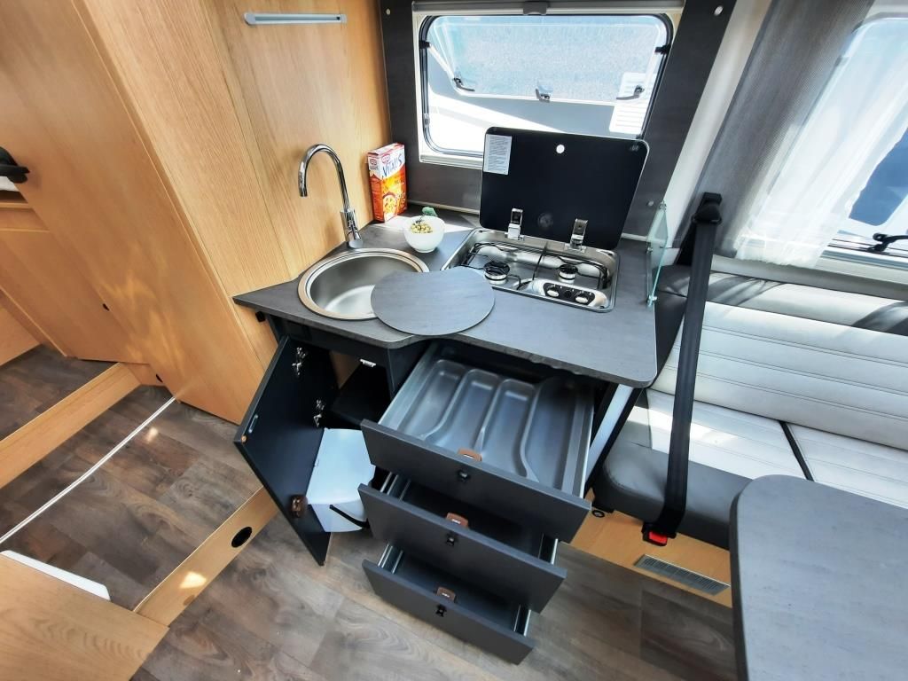 Fahrzeugabbildung Sunlight T 68C Adventure Edition Verfüg./Sparen Sie 4.486