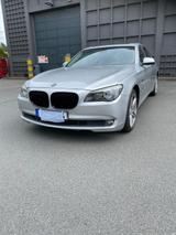 BMW 730d - Tüv Neu/8fach bereift/Scheckheft - BMW 730 in Bielefeld