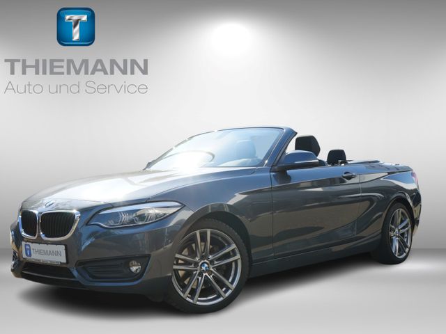 BMW 220i Cabrio Advantage