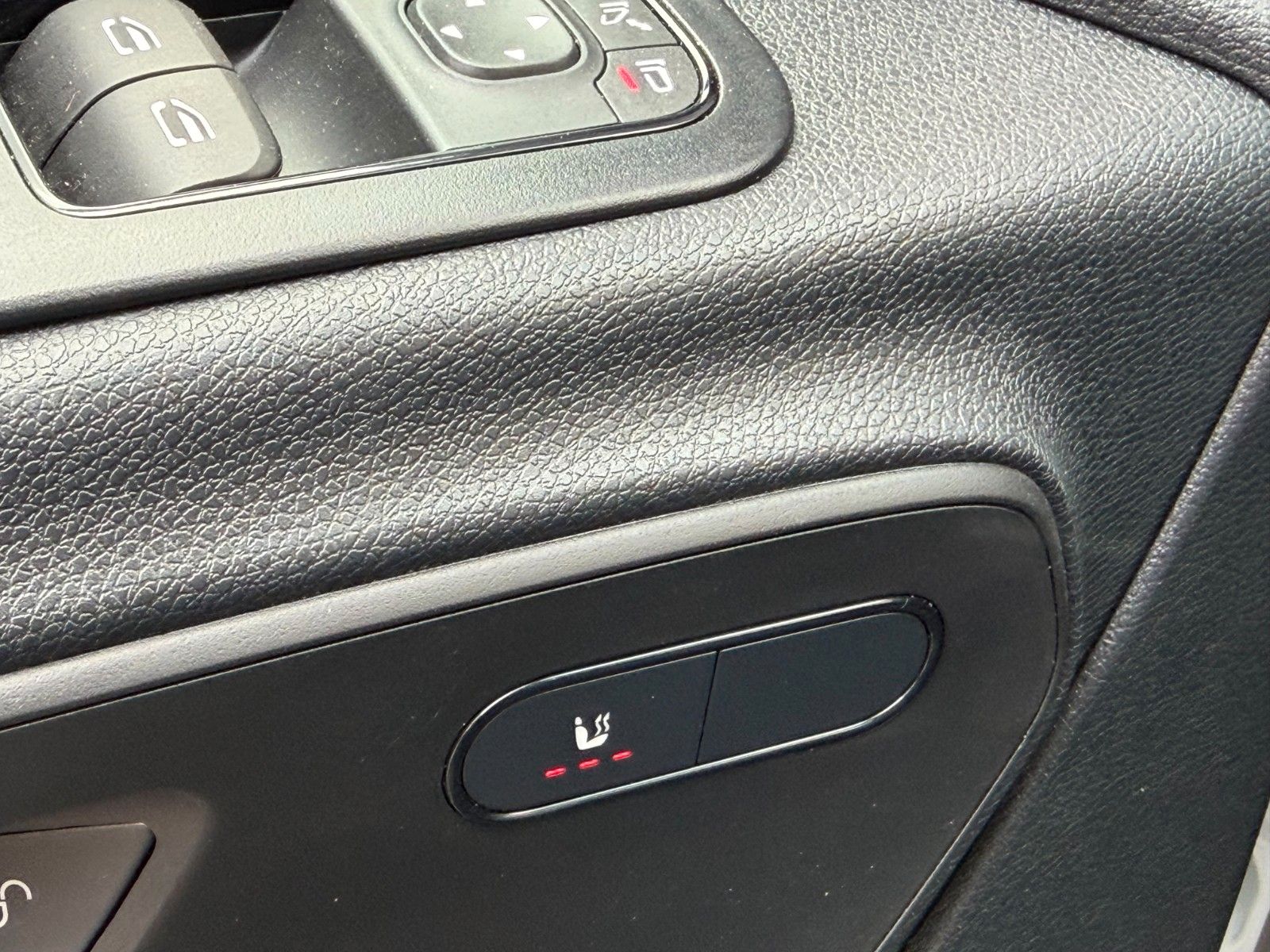 Fahrzeugabbildung Mercedes-Benz Sprinter 317 CDI 9G 4325 Klima AHK3,5to
