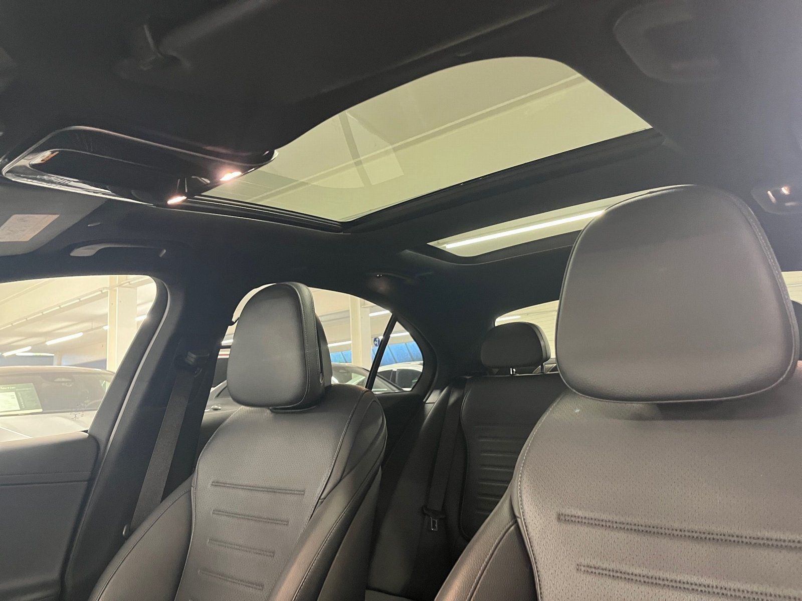 Fahrzeugabbildung Mercedes-Benz C 300 d 4M AMG*Pano*Distro*DiGi*360*Night*Sound*