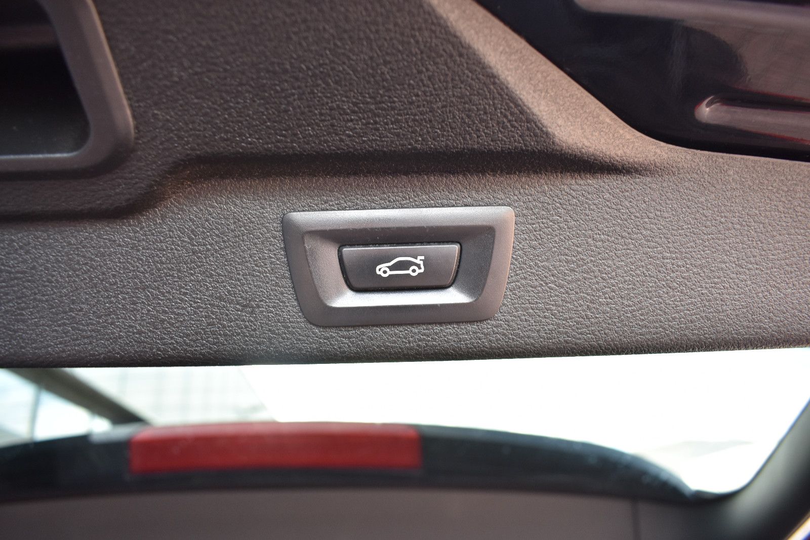 Fahrzeugabbildung BMW X5 M50d*RFK*XEN*PANO*H&K*NAVI*MIETKAUF