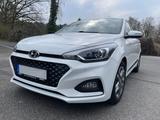 Hyundai i20 1.0 T-GDI 88kW Style - Top Zustand! - Hyundai i20: T Gdi