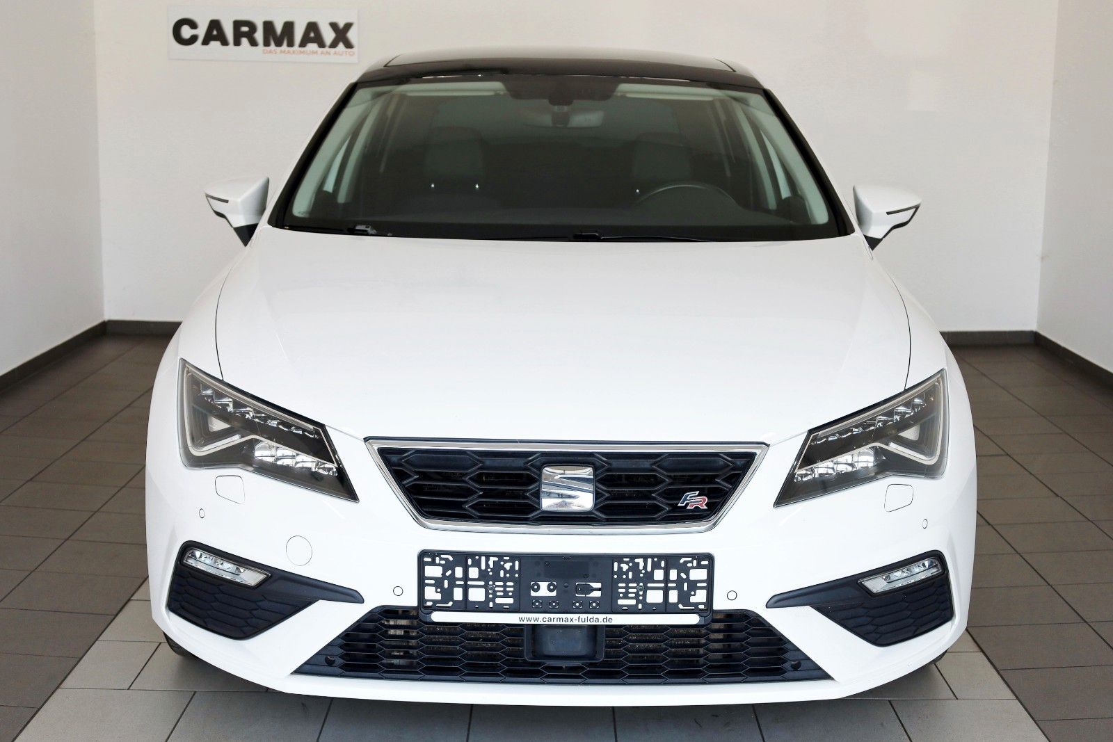 Fahrzeugabbildung SEAT Leon FR T.Leder,Navi,LED,ACC,Apple CarPlay,SD,SH