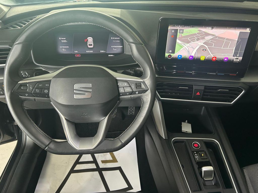 SEAT Leon SP DSG STYLE*NAVI*ViCo*ACC*KESSY*LED*AHK*