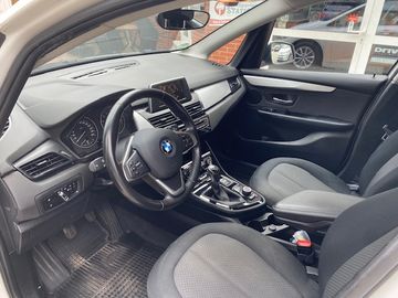 BMW 218 - 4