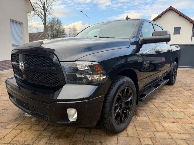 Dodge Ram 1500 5.7 V8 4X4+LPG Gas+Leder+Navi+AHK+SHZ+