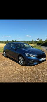 BMW 118i Sport Line Automatik LED HiFi Keyless