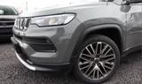 Jeep Compass 1.3 GSE T4 110kW Limited DCT Limited - Jeep Compass von privat