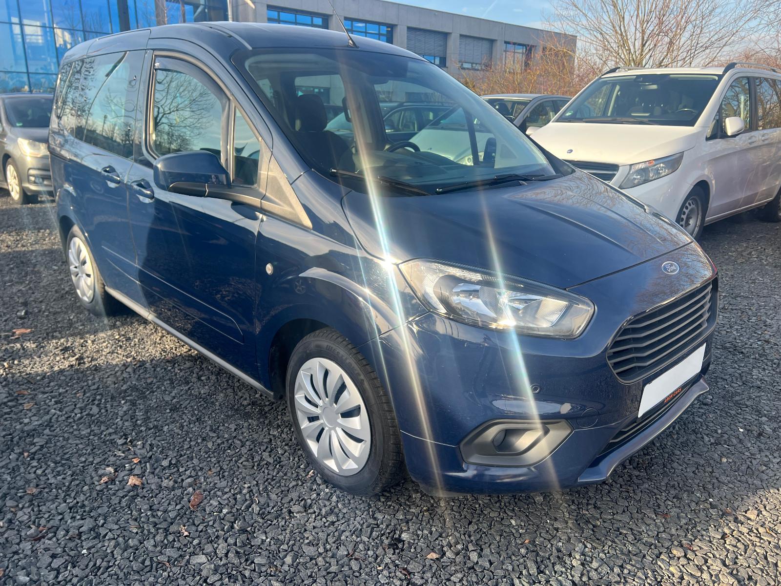 Ford Tourneo Courier Trend