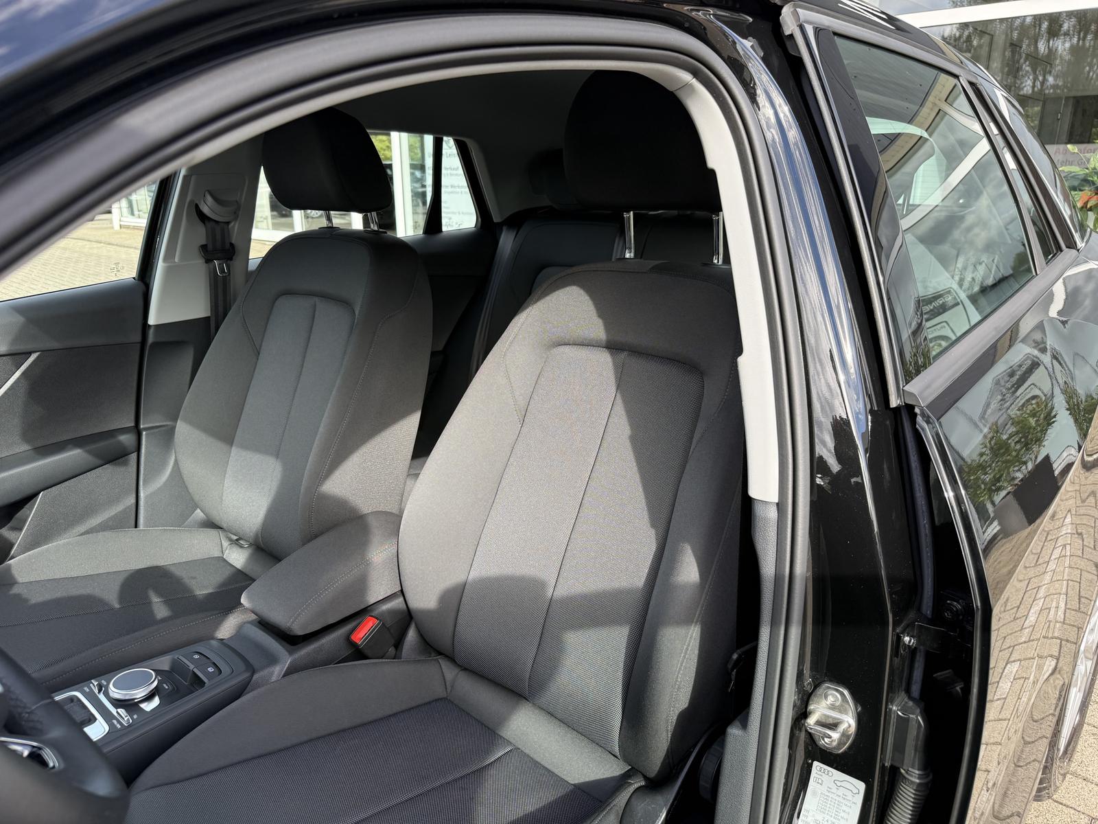 Audi Q2 35 TFSI Advanced,Virtual,Matrix,R-Kam,ACC