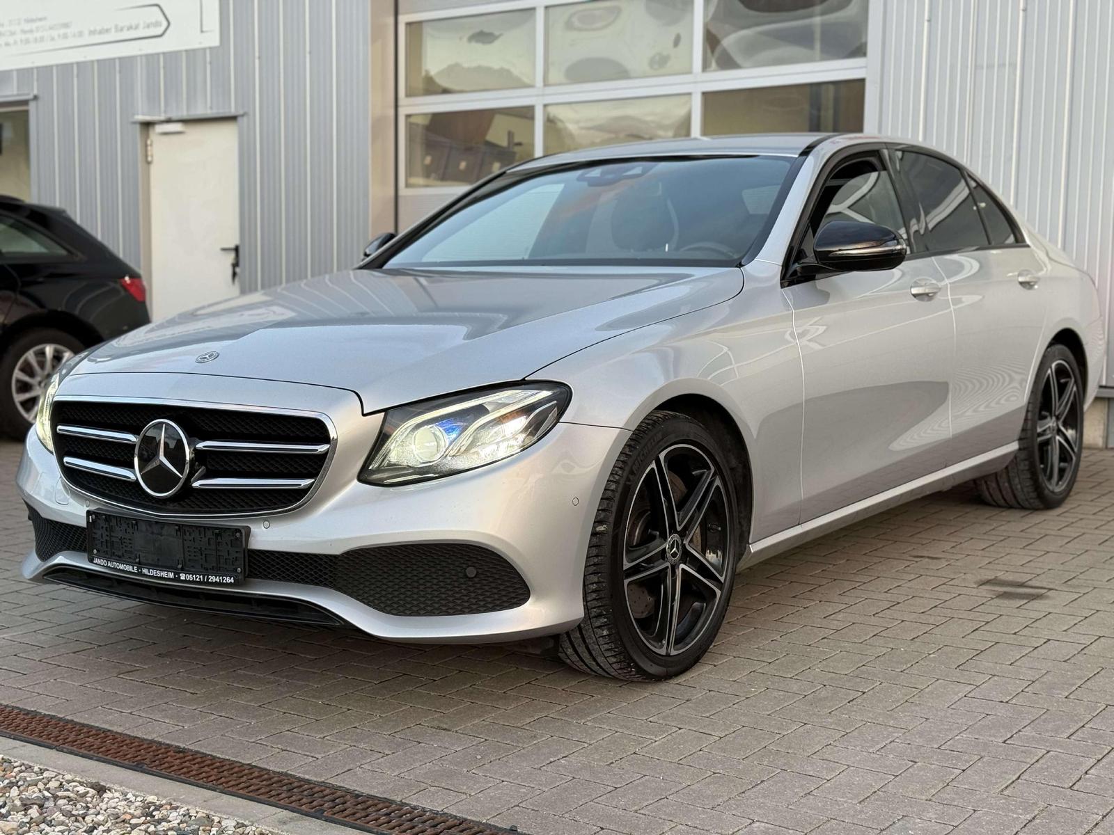 Mercedes-Benz E 400 4Matic (213.023) Widescreen, Ambiente, Mul