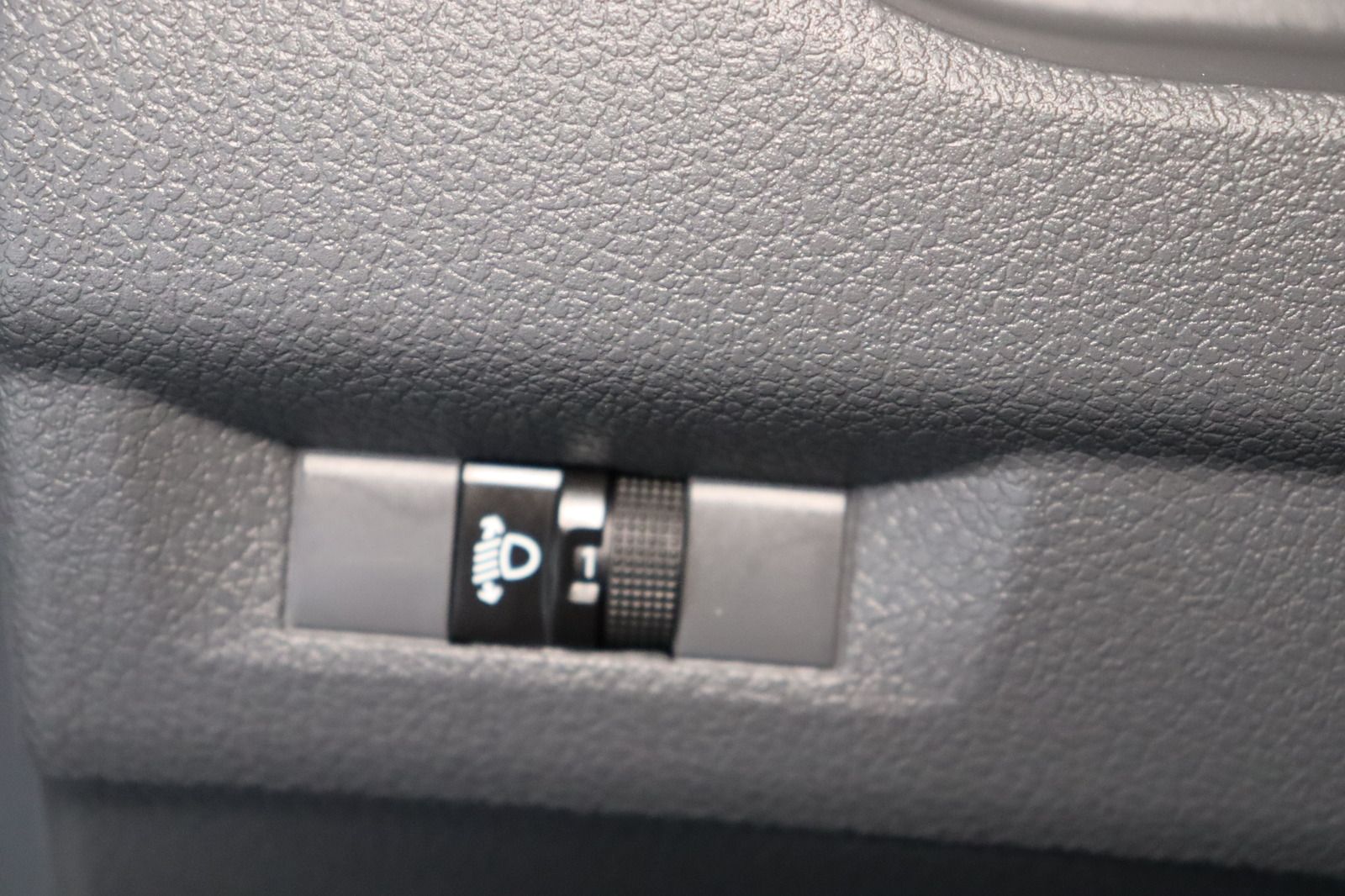 Fahrzeugabbildung Citroën Jumpy Kasten JMY Club L2H1 * el. Schiebetür *