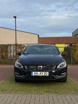 Volvo S60 D5 Geartronic Summum Summum - Volvo S60 Summum mit Diesel-Antrieb