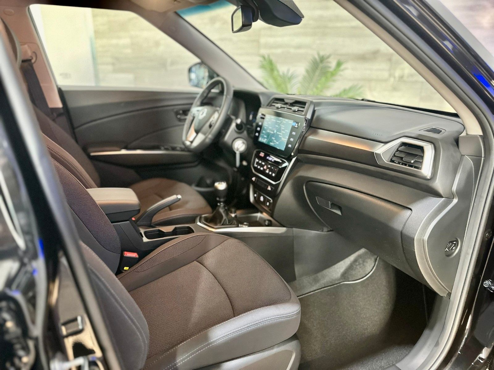 Fahrzeugabbildung Ssangyong KGM Tivoli Bliss *NAVI*LED*Klima*