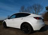 Tesla Model Y AHK GARANTIE UST awb WEISS - Tesla Model Y in Stuttgart
