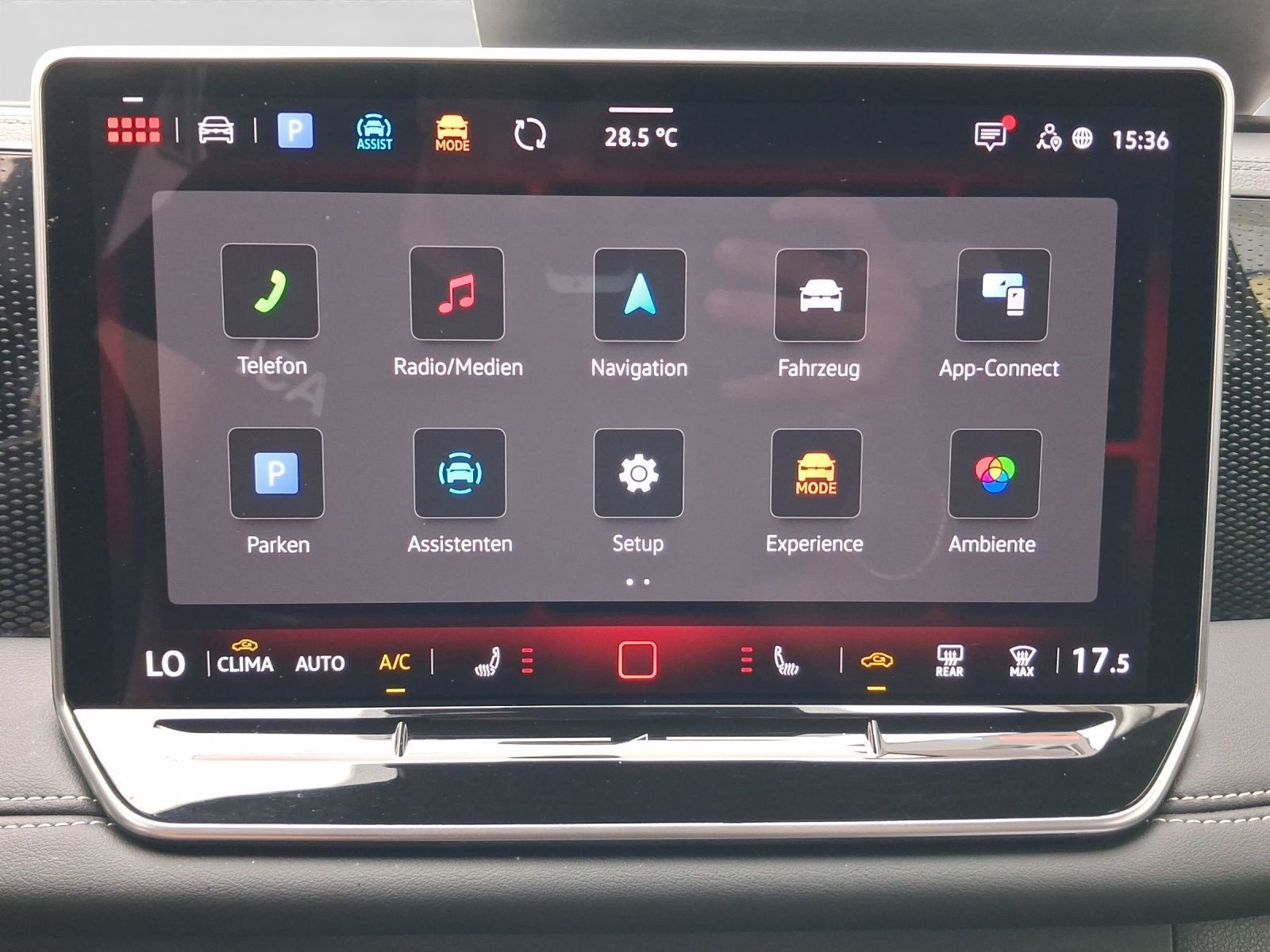 Volkswagen Passat Variant - Bild 14
