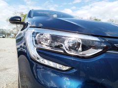 Fahrzeugabbildung Megane IV Grandtour Limited Deluxe 1.3 TCe 140 E