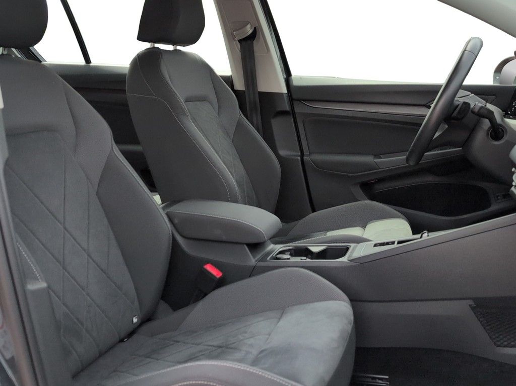 Volkswagen Golf - Bild 12