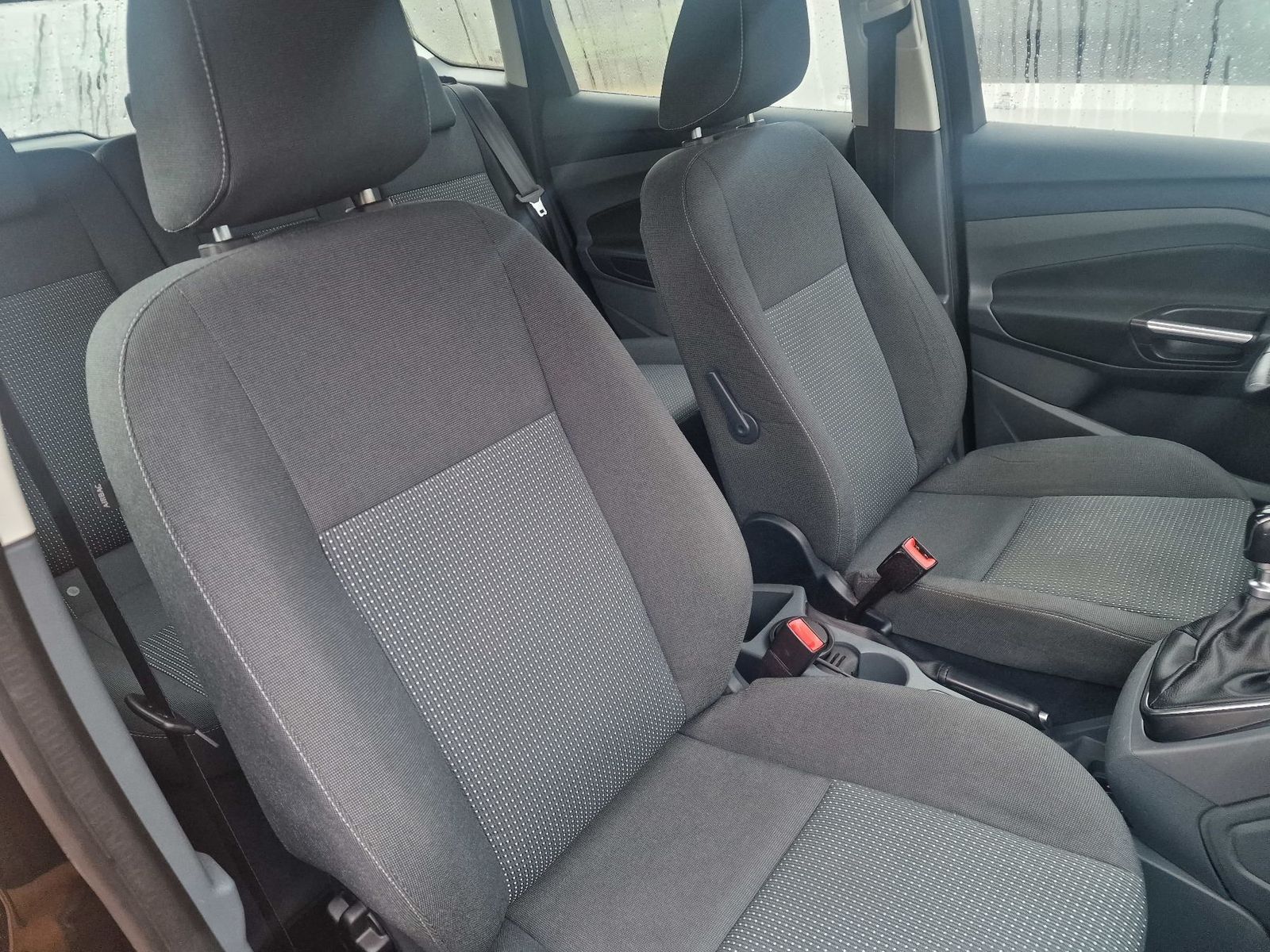 Fahrzeugabbildung Ford C-Max Trend, AHK,Sitzheizung,Frontscheibeheiz.