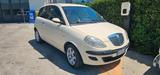 Lancia Ypsilon 1.3 Multijet 16V Argento - Lancia Ypsilon Argento mit Diesel-Antrieb