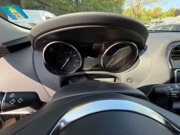Jaguar F-Pace - 5
