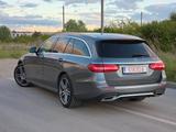 Mercedes-Benz E 450 4MATIC T Autom. AMG Line - Mercedes-Benz E 450: AMG